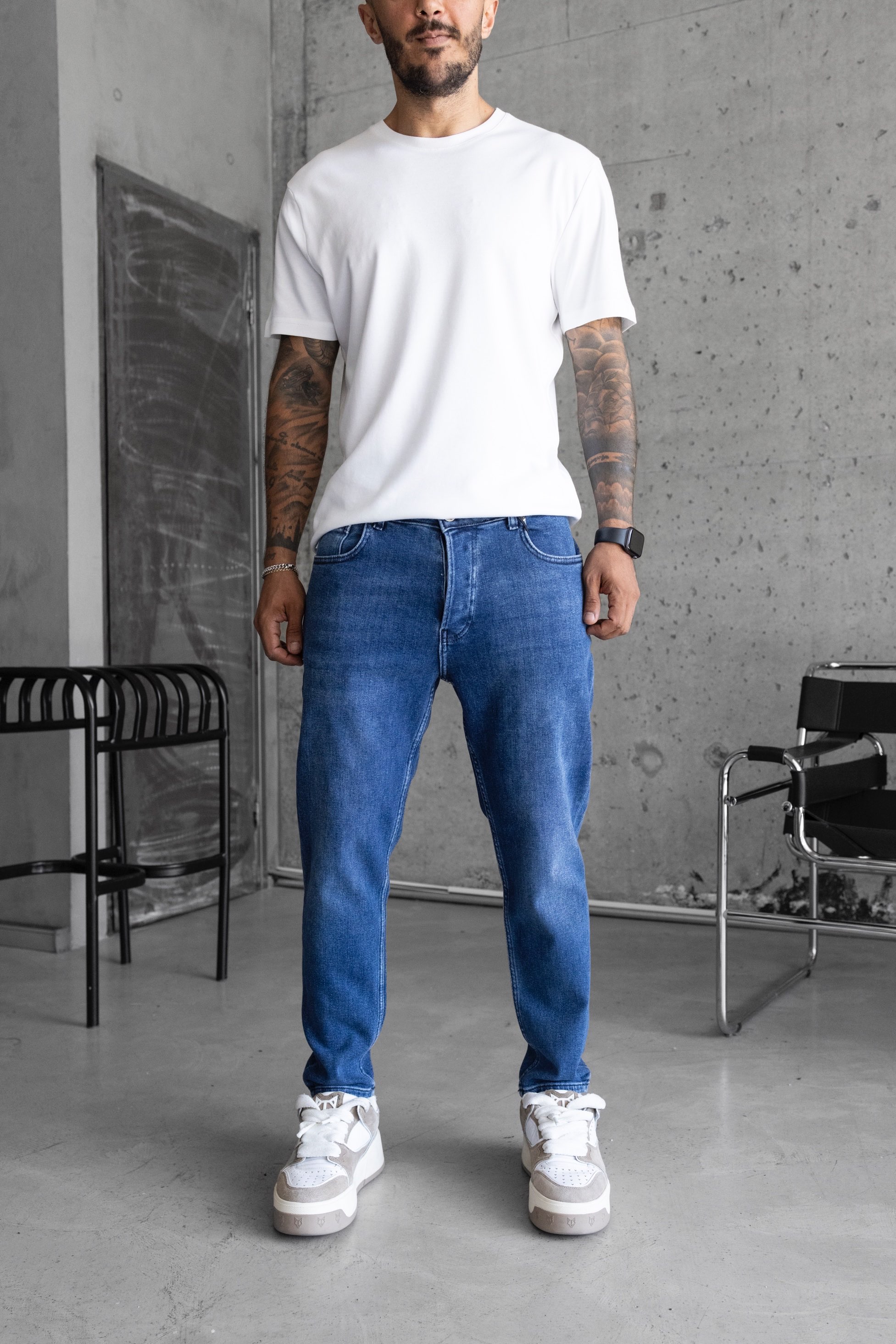 Denim- color blue skinny jeans